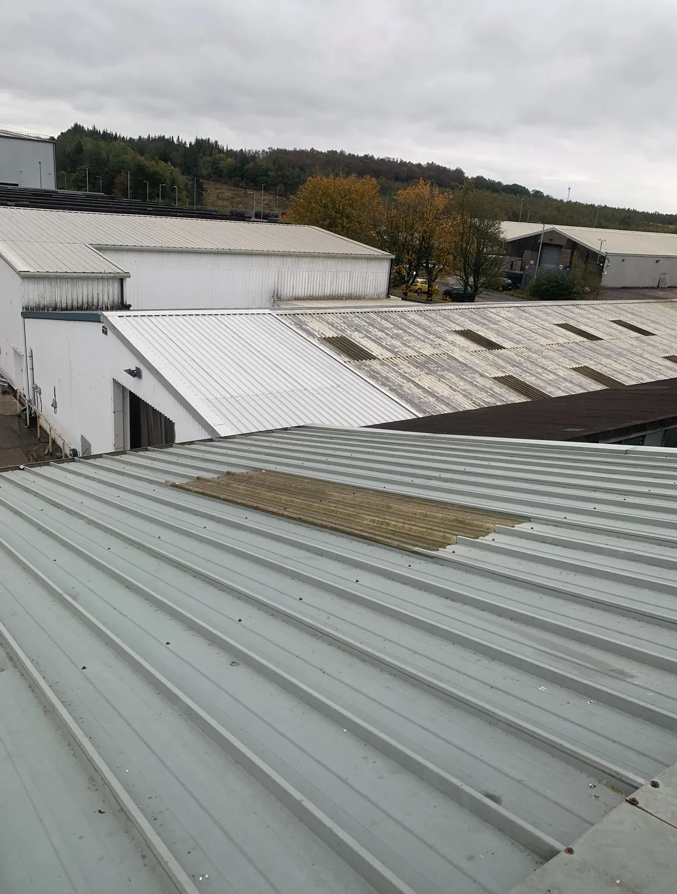 Industrial roof overcladding Scotland on commercial building